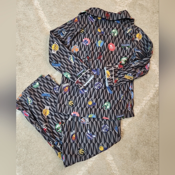 Boys NBA Medium 5/6 Gray Logo Long Sleeve Pant Sports NBA Basketball Pajamas Set - Picture 2 of 6